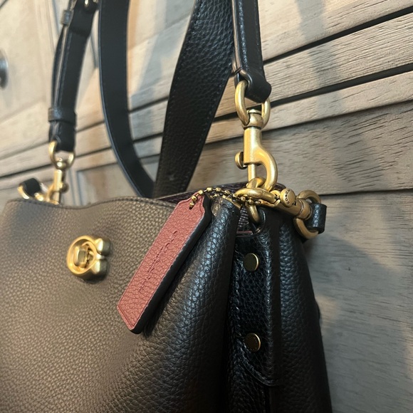 COACH Willow Soft Slouchy Bucket Bag Black NWT 2 detachable adjustable straps. - Picture 3 of 9
